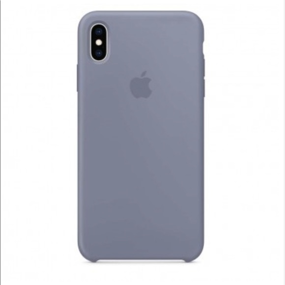 iPhone XR silicone case and 3 privacy screen protectors - Picture 2 of 5